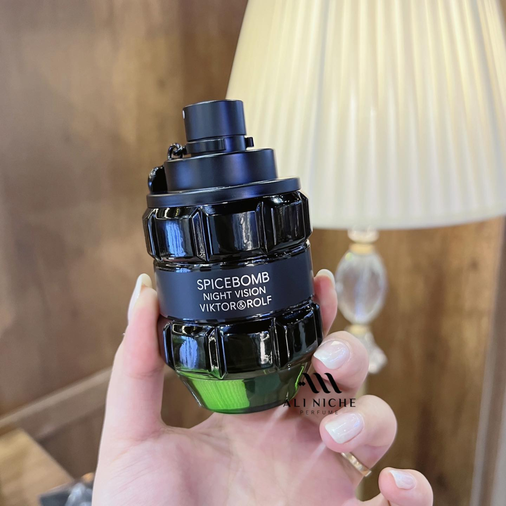 Spicebomb Night Vision EDT Pour Homme